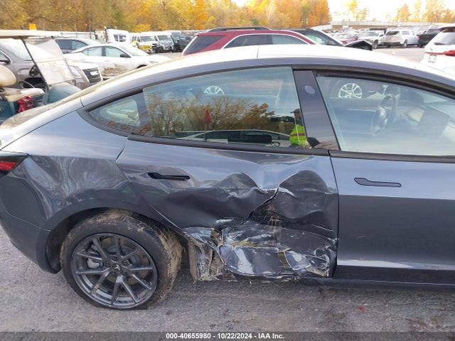 2023 TESLA MODEL 3 5YJ3E1EA9PF700794 Photo 5