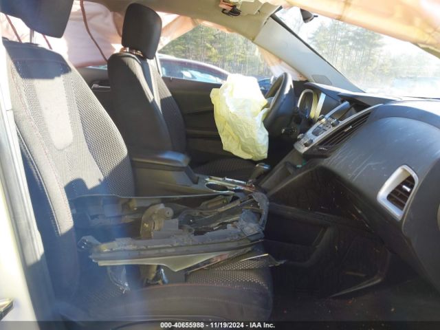 1GNFLEEK3GZ105041 Chevrolet EQUINOX LS