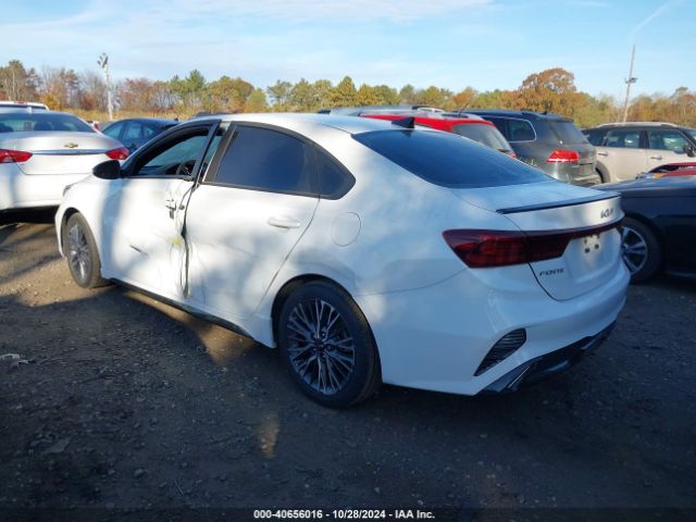 2022 KIA FORTE 3KPF54AD2NE500938 Photo 2