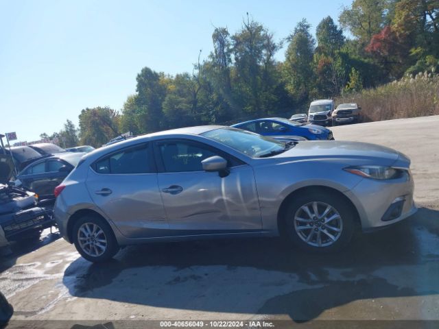 3MZBM1L77FM147334 Mazda Mazda3 I Touring