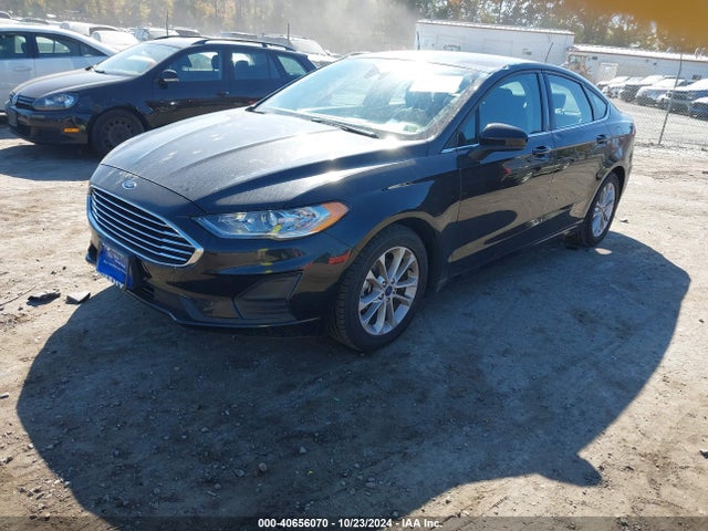 Ford FUSION SE 2020 3FA6P0HD1LR161660 Image 2
