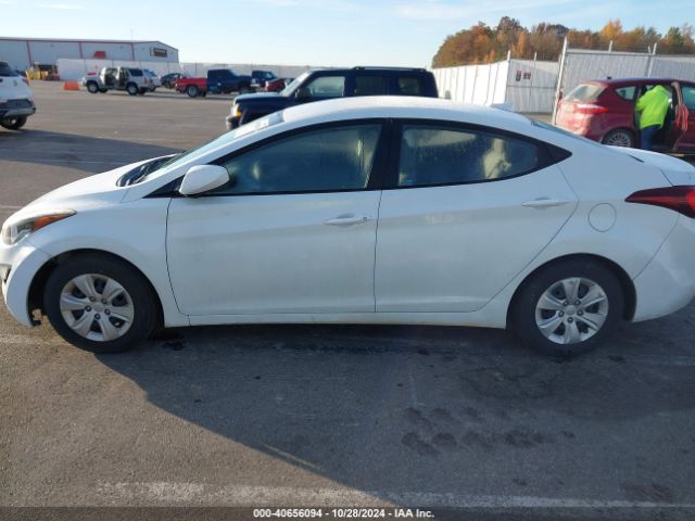 5NPDH4AE3GH781038 Hyundai ELANTRA SE