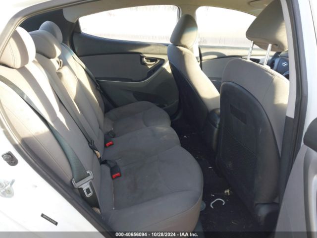 5NPDH4AE3GH781038 Hyundai ELANTRA SE