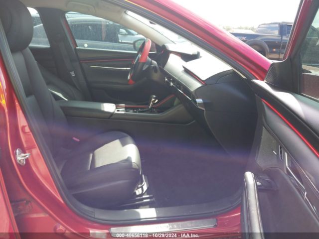 3MZBPADL3KM108415 Mazda Mazda3 Preferred Package