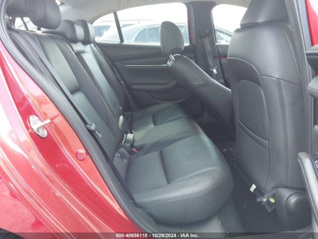 3MZBPADL3KM108415 Mazda Mazda3 Preferred Package