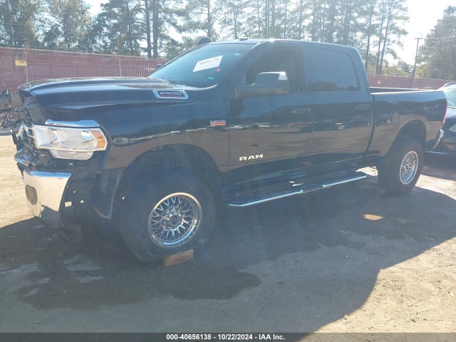RAM 2500 2022 3C6UR5DJ6NG176469 Image 2