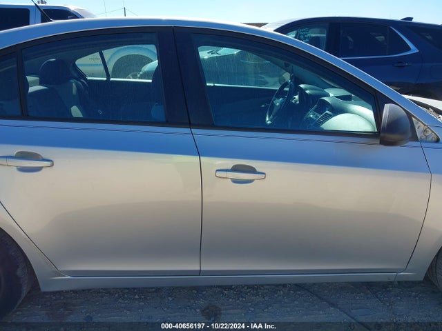 1G1PA5SH9E7191484 Chevrolet Cruze Ls Auto