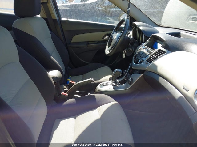 1G1PA5SH9E7191484 Chevrolet Cruze Ls Auto