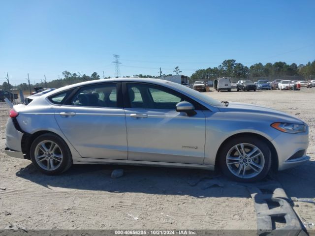 3FA6P0LU7JR152627 Ford Fusion Hybrid Se