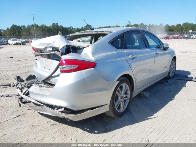 3FA6P0LU7JR152627 Ford Fusion Hybrid Se