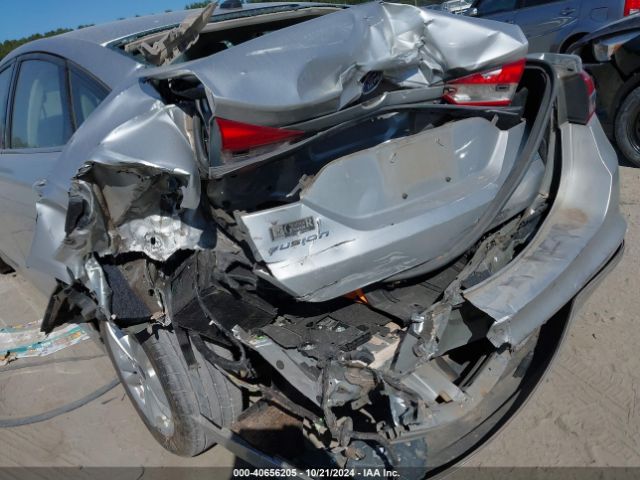 3FA6P0LU7JR152627 Ford Fusion Hybrid Se