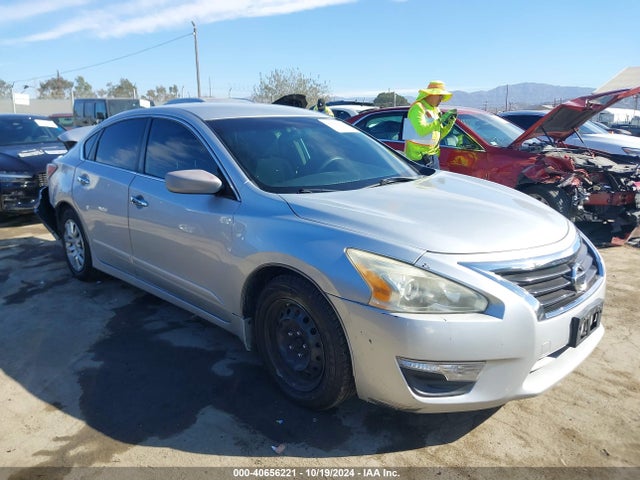 2015 1N4AL3AP2FC576758 main image