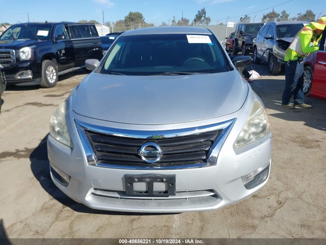Nissan Altima 2.5 S 2015 1N4AL3AP2FC576758 Image 12