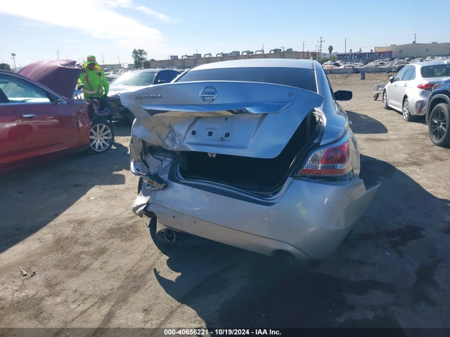 Nissan Altima 2.5 S 2015 1N4AL3AP2FC576758 Image 16