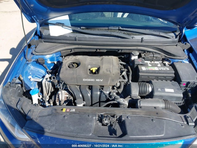 Hyundai ELANTRA SE 2017 5NPD84LF9HH057278 Image 10