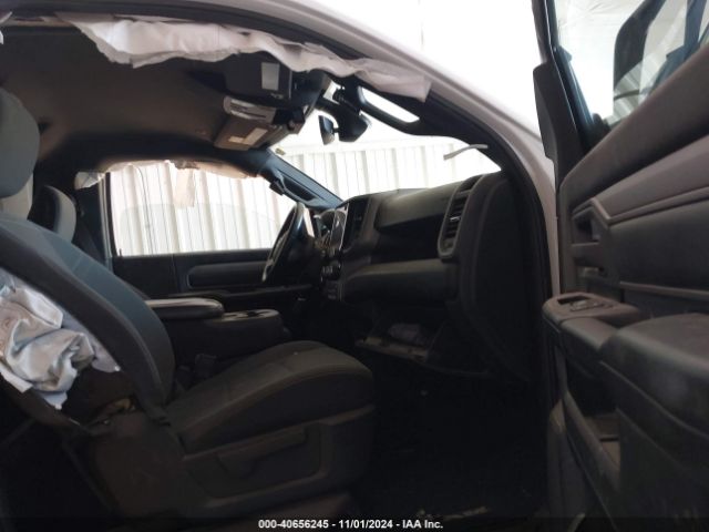 3C6MR5AJ0NG106082 RAM 2500 Tradesman  4x4 8' Box