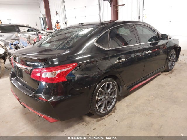 Nissan Sentra Nismo 2017 3N1CB7AP1HY355582 Image 4