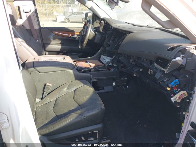 1GYS4BKJ7GR227149 Cadillac Escalade Luxury Collection