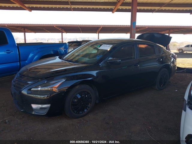 Nissan Altima 2.5 S 2014 1N4AL3AP1EN331498 Image 2