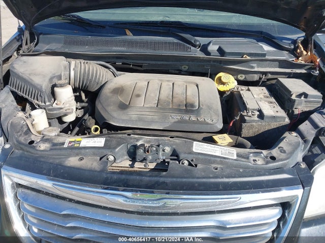 2C4RC1GG8ER387756 Chrysler Town & Country Limited