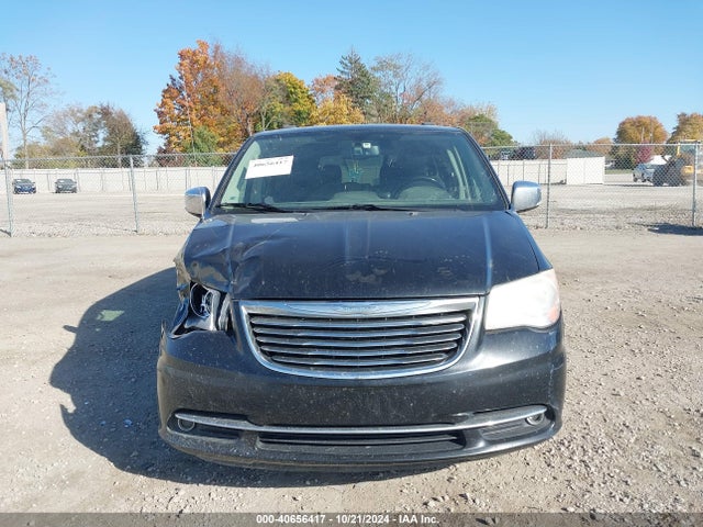 2C4RC1GG8ER387756 Chrysler Town & Country Limited