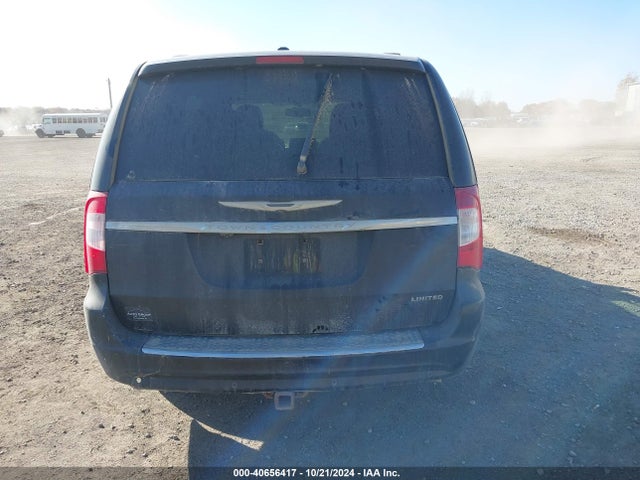 2C4RC1GG8ER387756 Chrysler Town & Country Limited