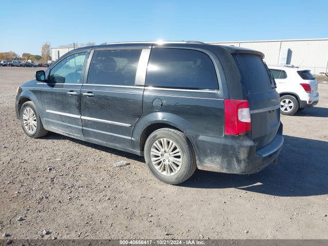 2C4RC1GG8ER387756 Chrysler Town & Country Limited