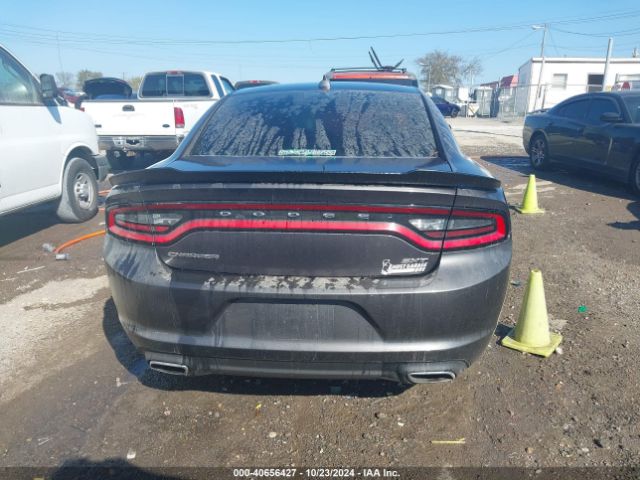 2C3CDXHG7GH215574 Dodge Charger Sxt