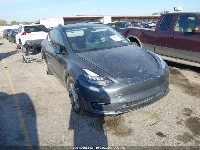 2023 TESLA MODEL Y 7SAYGDEE9PA036680 Photo 0