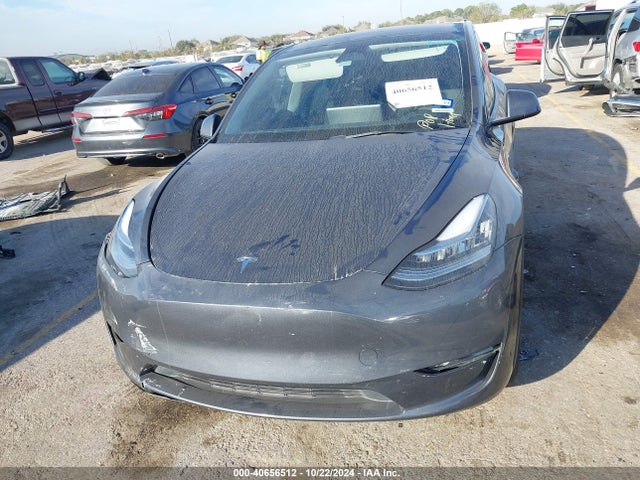 2023 TESLA MODEL Y 7SAYGDEE9PA036680 Photo 9
