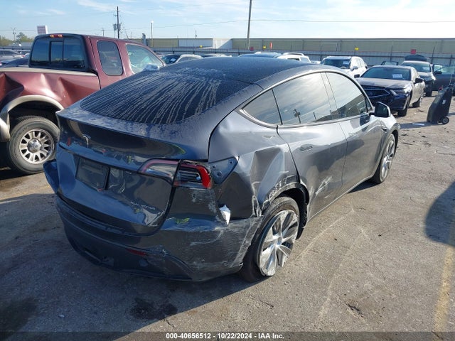 2023 TESLA MODEL Y 7SAYGDEE9PA036680 Photo 3