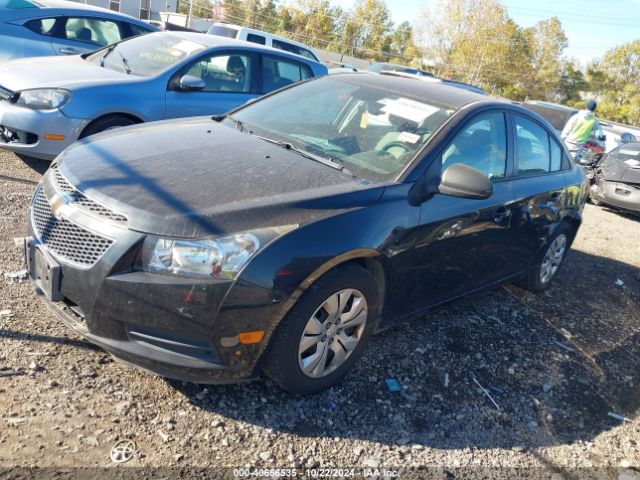 1G1PA5SHXE7338640 Chevrolet Cruze Ls Auto