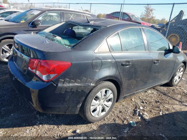 1G1PA5SHXE7338640 Chevrolet Cruze Ls Auto