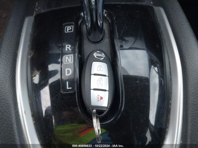 KNMAT2MT1GP718248 Nissan ROGUE SV