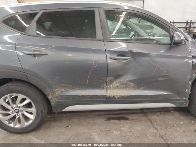 Hyundai TUCSON SE 2017 KM8J3CA46HU390374 Image 18