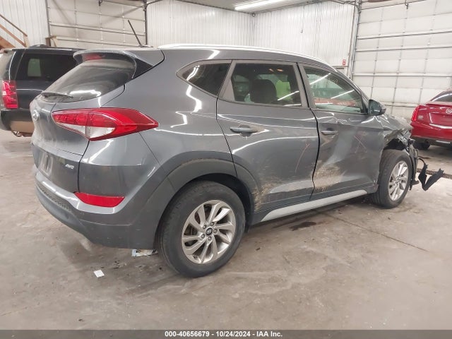 Hyundai TUCSON SE 2017 KM8J3CA46HU390374 Image 4