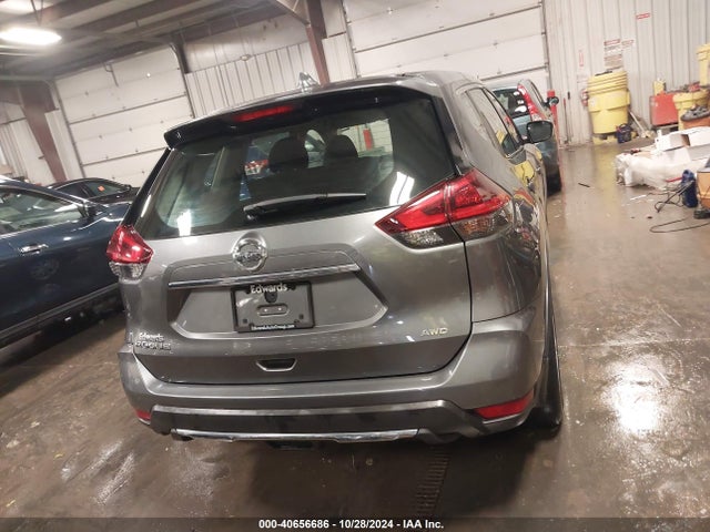 Nissan ROGUE S 2019 5N1AT2MV2KC781680 Image 17