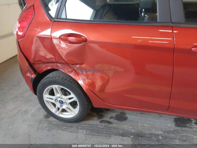 3FADP4EJ9JM115450 Ford FIESTA SE