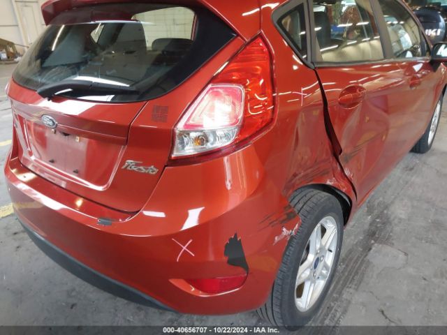 3FADP4EJ9JM115450 Ford FIESTA SE