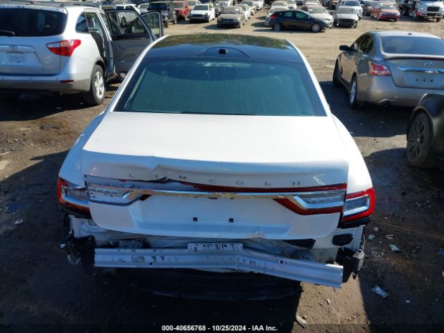 1LN6L9RP0H5636417 Lincoln Continental Reserve