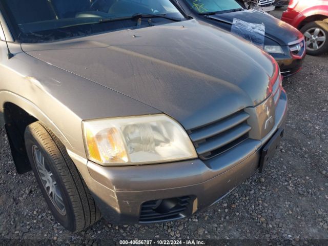 2004 MITSUBISHI ENDEAVOR 4A4MN41S64E006123 Photo 9