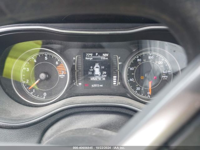 1C4PJLCB0KD357362 Jeep Cherokee Latitude Fwd