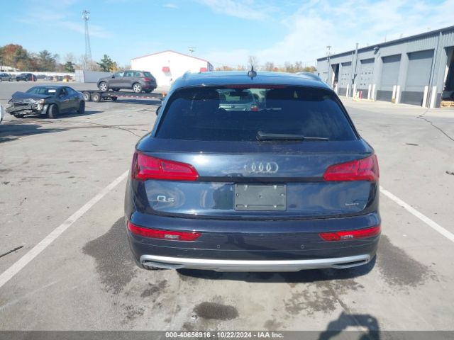 WA1CNAFY7K2047836 Audi Q5 45 Premium