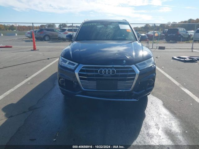 WA1CNAFY7K2047836 Audi Q5 45 Premium