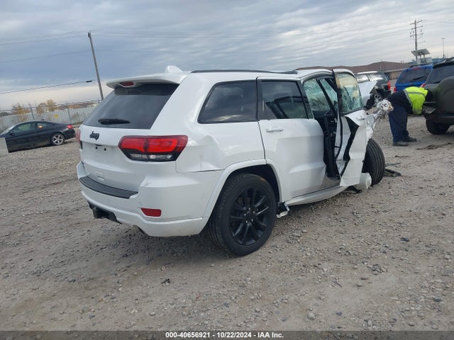 1C4RJFAG2MC636250 Jeep Grand Cherokee Laredo X 4x4