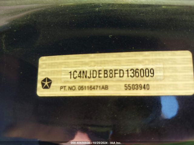 1C4NJDEB8FD136009 Jeep Compass Latitude