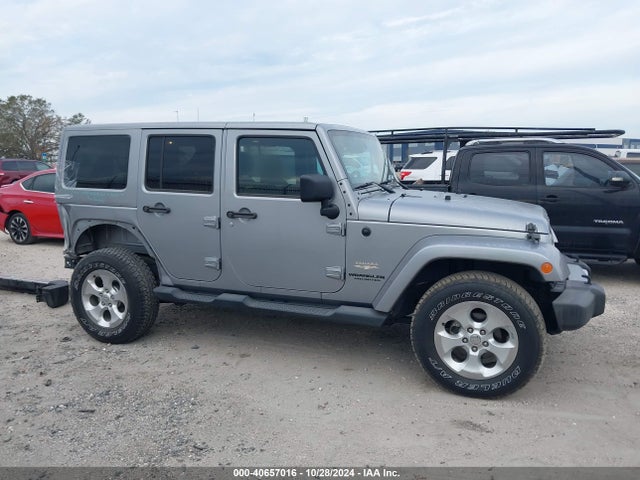 1C4BJWEG2EL110813 Jeep Wrangler Unlimited Sahara