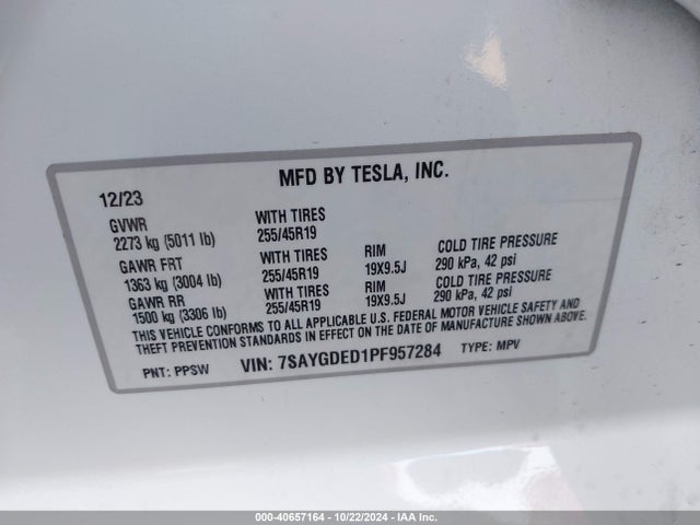2023 TESLA MODEL Y 7SAYGDED1PF957284 Photo 8