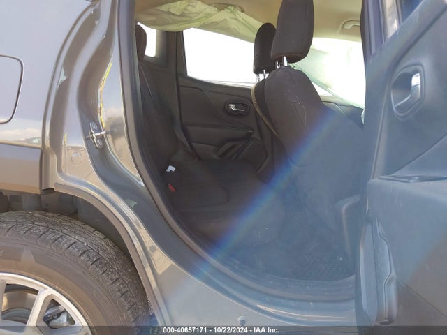ZACNJDB14NPN90962 Jeep Renegade Latitude 4x4