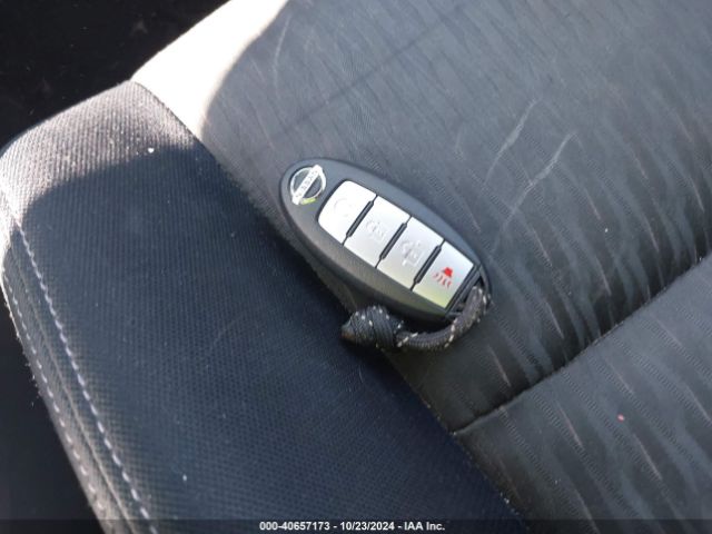 JN8AT2MV4HW008418 Nissan ROGUE SV